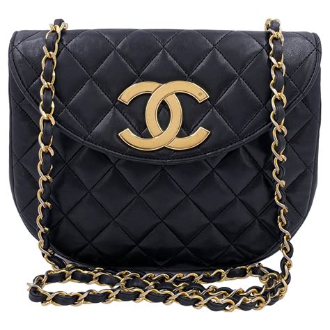 round chanel purse - chanel half moon bag.